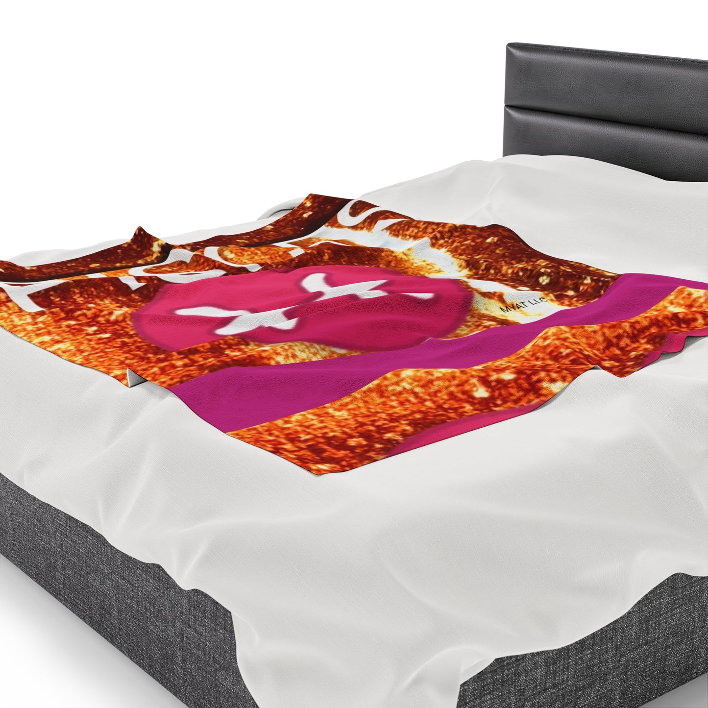 SAGI Velveteen Plush Blanket