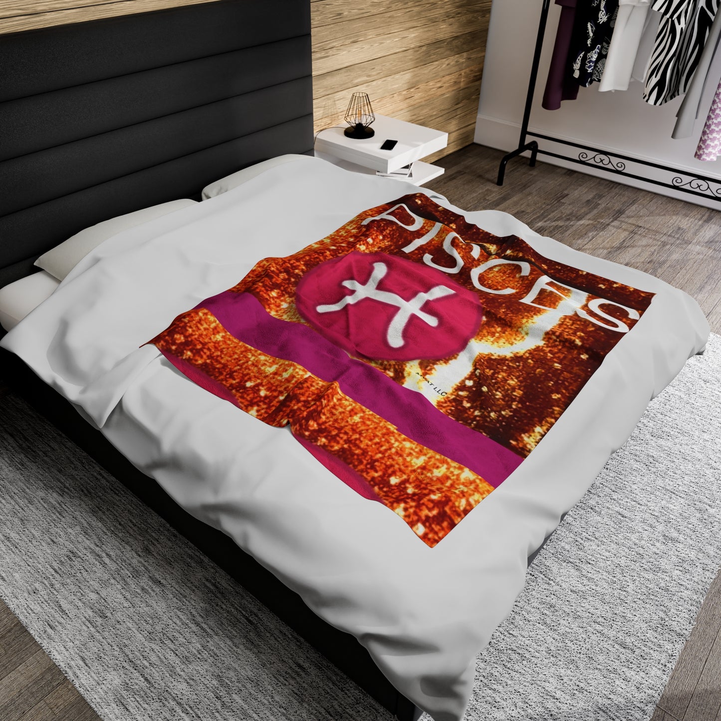 SAGI Velveteen Plush Blanket