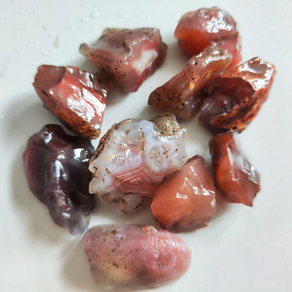 Natural Treasure Southern Red Agate Raw Carnelian Diffuser Oil Raw Stone Crystals Healing Specimen Home Garden Decoration Stone