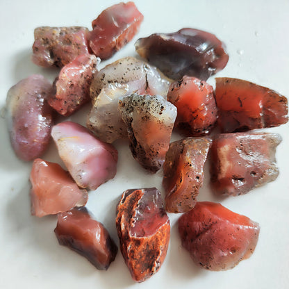 Natural Treasure Southern Red Agate Raw Carnelian Diffuser Oil Raw Stone Crystals Healing Specimen Home Garden Decoration Stone