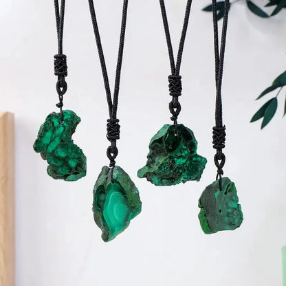 Natural Malachite Slice Drilled Pendant Crystal Gem Men Women Necklace Healing Meditation Souvenir Crystal Necklace decor