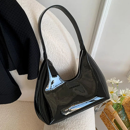 Leisure Sense Glossy 2024 Oceanic Early Spring New Patent Leather Fashion Light Luxury Shoulder Handheld Armpit Women's Bag