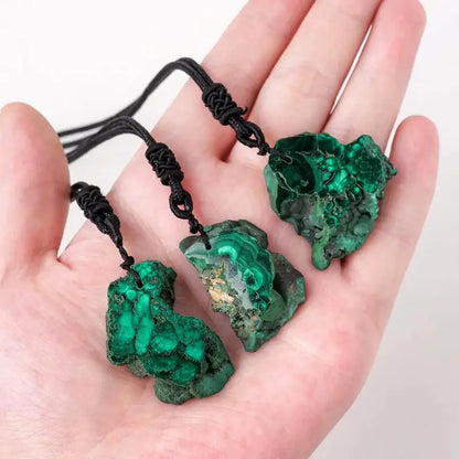 Natural Malachite Slice Drilled Pendant Crystal Gem Men Women Necklace Healing Meditation Souvenir Crystal Necklace decor