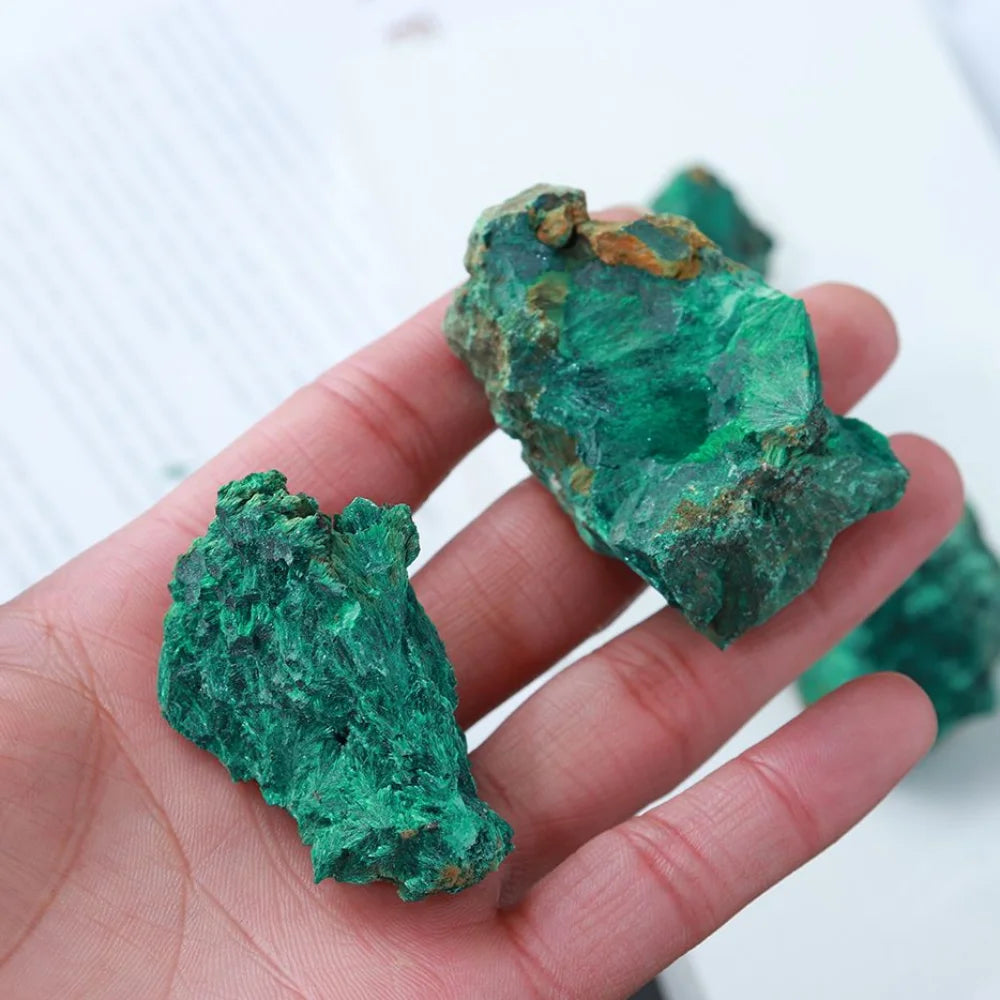 Natural Green Malachite Raw Stone Rough Crystal Clastic Rock Cube Collectible Gravel   Minerals Specimen Home Garden